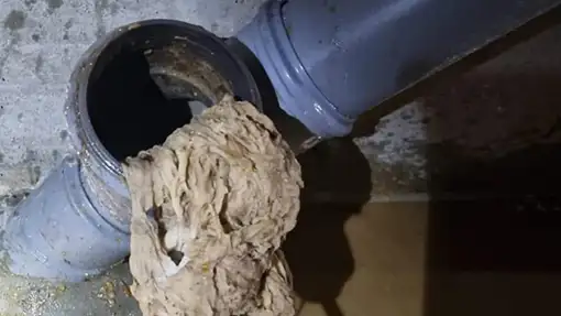 debouchage-canalisation-par-technicien-carvin Débouchage d'une canalisation par un technicien - Carvin